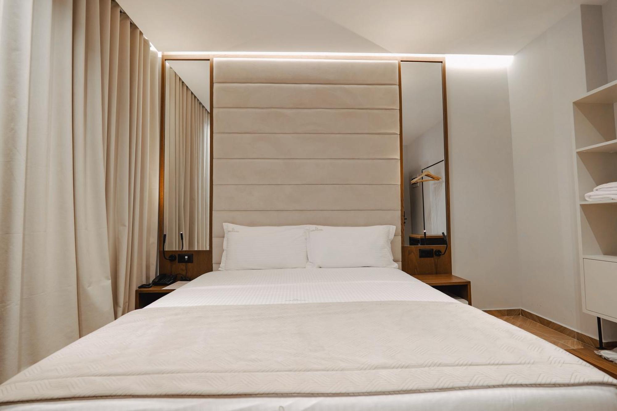 קסאמיל Duka'S Hotel מראה חיצוני תמונה